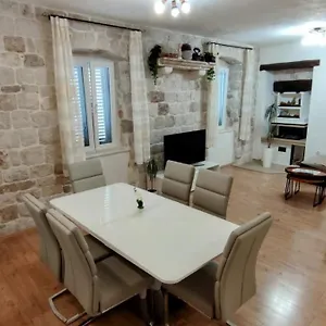  Apartment Old Town Croatia