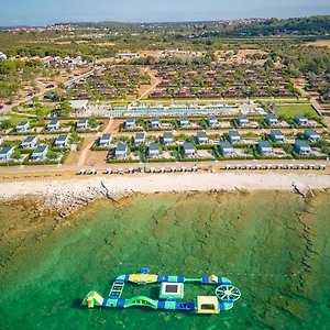  Feriepark Eurocamp Mobile Homes At Campsite Grand Kazela Kroatien