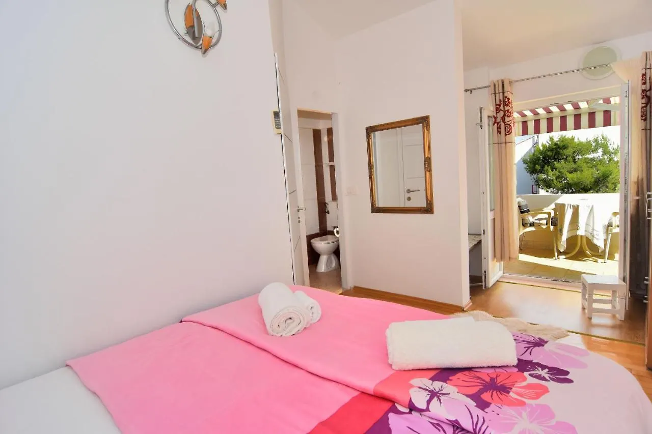 Apartments And Rooms Anika Zadar 3*,  Croatia